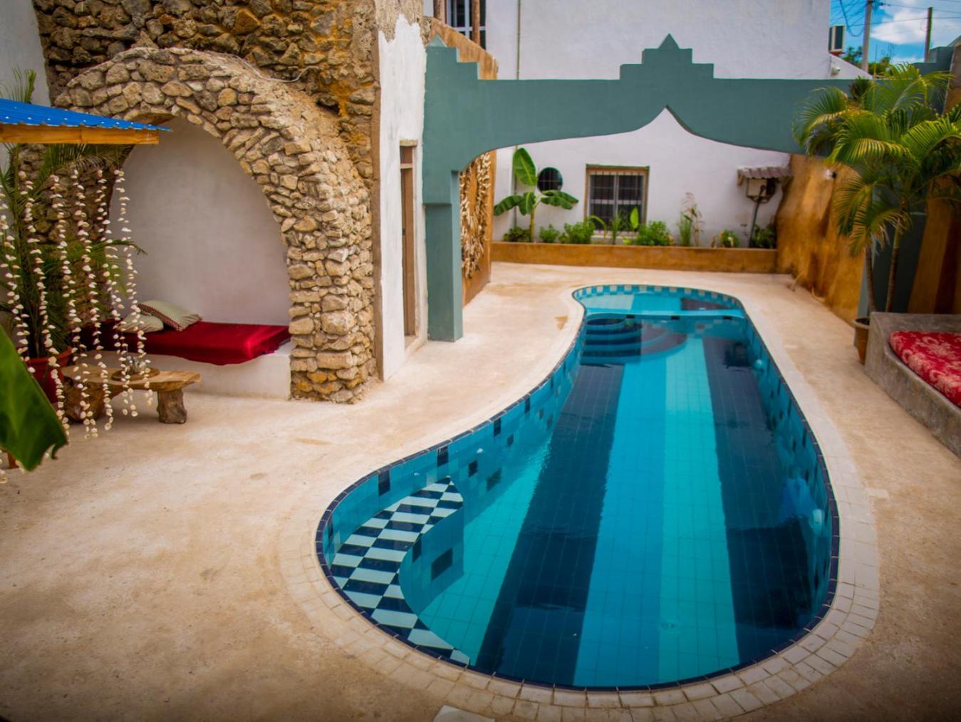 Hotel Firefly West Wing à Bagamoyo Extérieur photo